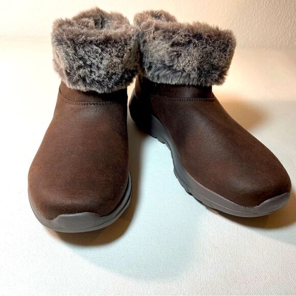 Skechers On the GO Joy - Savvy size 6 NEW - Picture 1 of 9